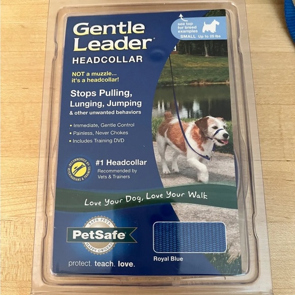 PetSafe Dog Gentle Leader Headcollar SZ Small Royal Blue Up to 25 lbs Dogs CD - Picture 3 of 5